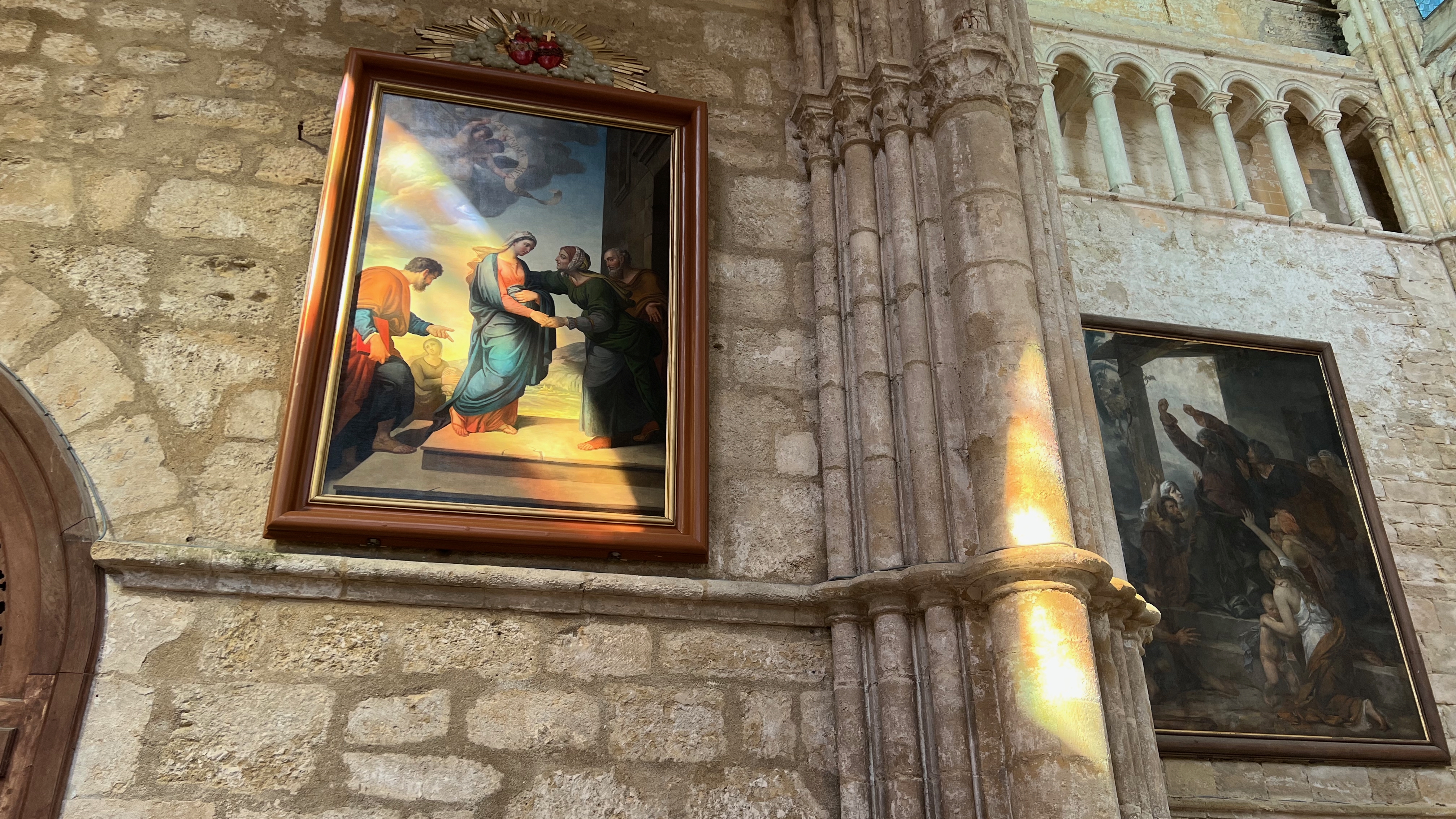 La Visitation, le tableau a retrouvé sa place dans l'abbatiale